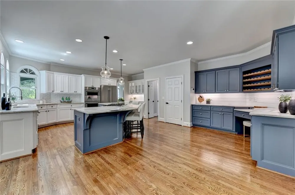 4105 Falls Ridge Drive Johns Creek, GA 30022