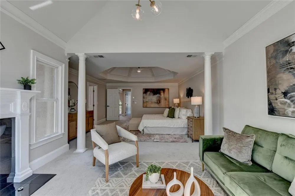 4105 Falls Ridge Drive Johns Creek, GA 30022