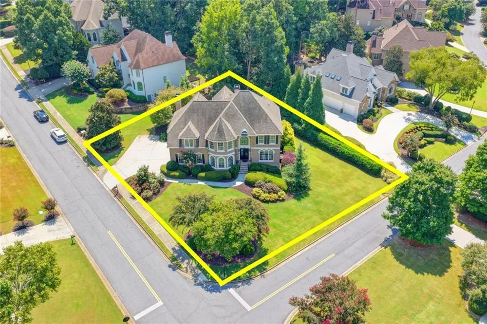 4105 Falls Ridge Drive Johns Creek, GA 30022