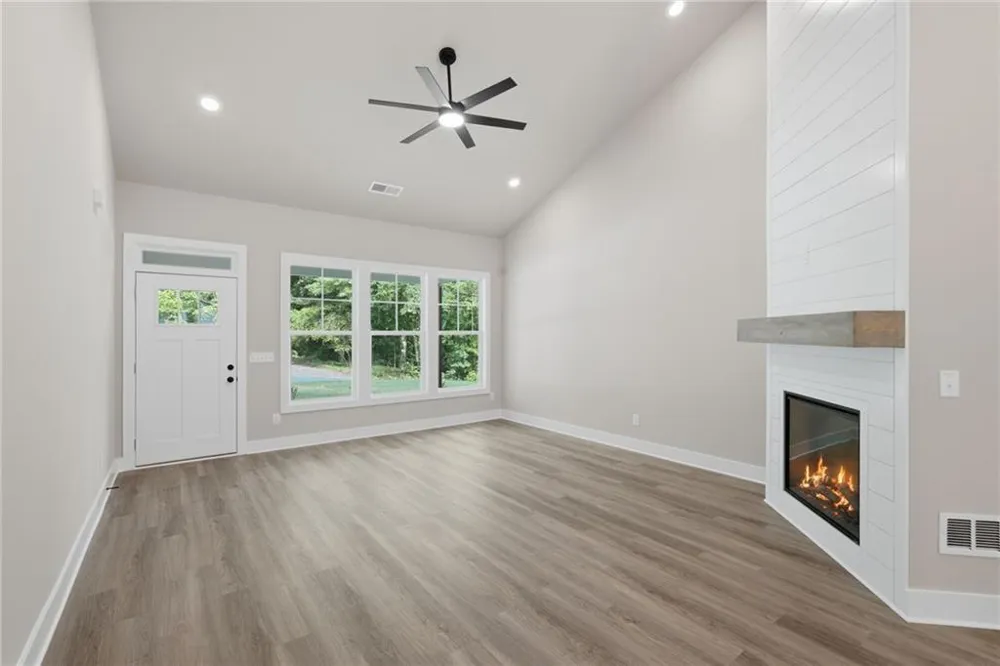 9130 Lisa Circle Gainesville, GA 30506