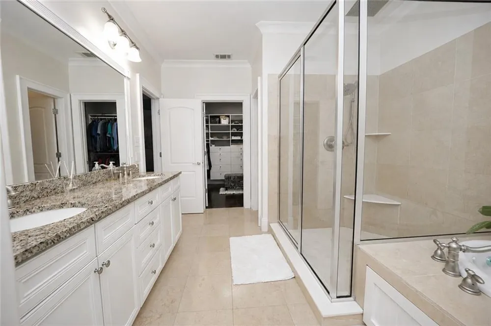 1085 Charles Towne Square Sandy Springs, GA 30328