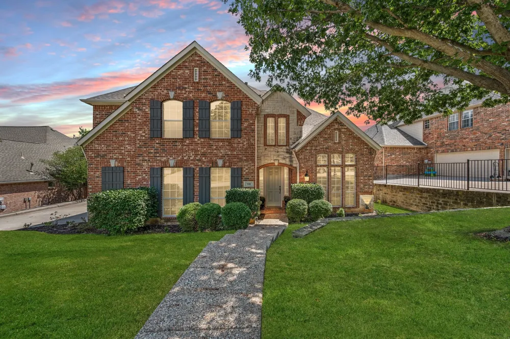 709 Lakeway Drive Keller, TX 76248