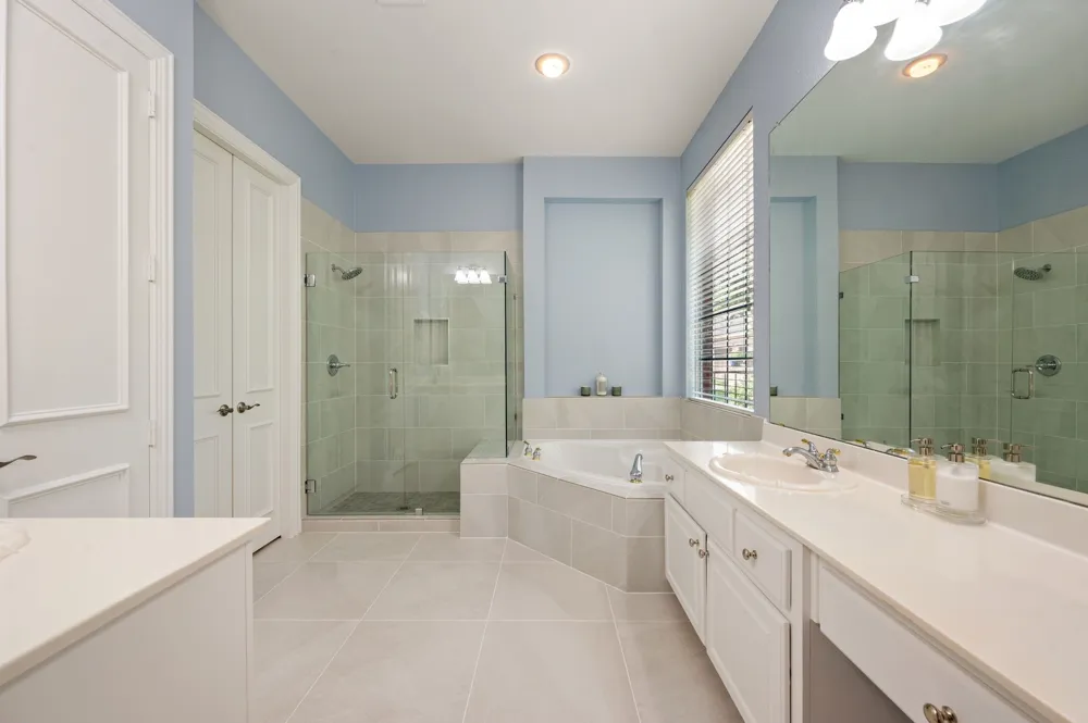 709 Lakeway Drive Keller, TX 76248