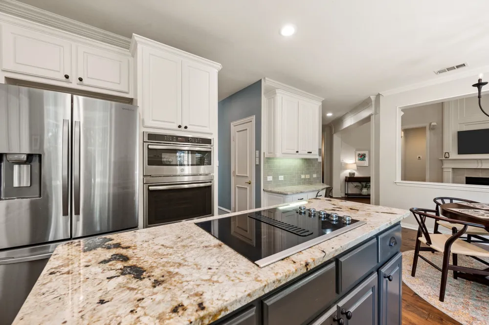 709 Lakeway Drive Keller, TX 76248