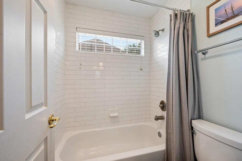 709 Lakeway Drive Keller, TX 76248