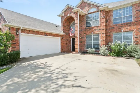 8641 Shadow Trace Drive