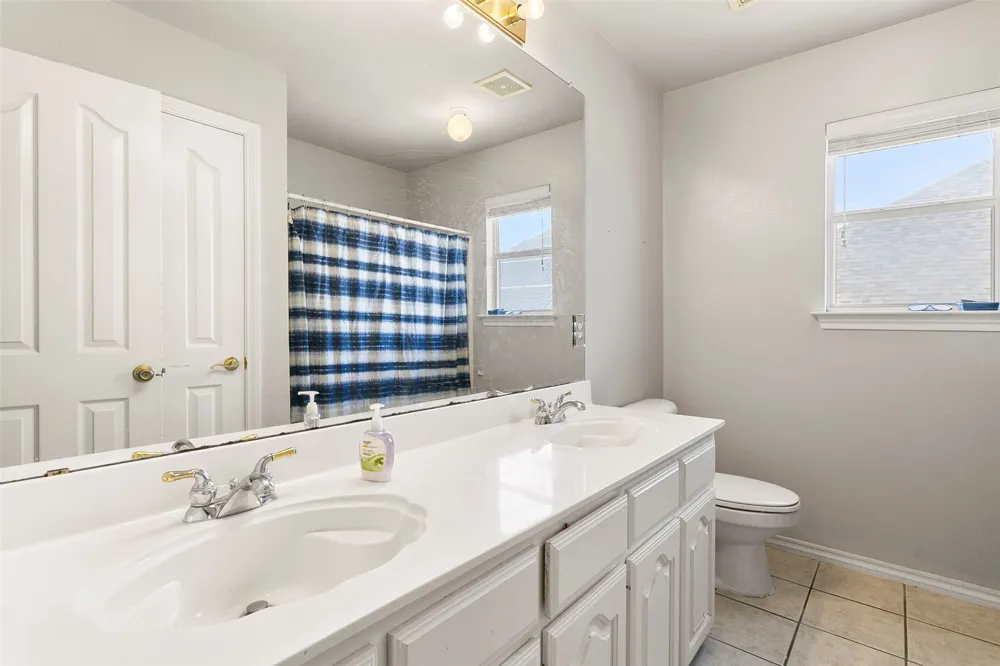8641 Shadow Trace Drive Fort Worth, TX 76244