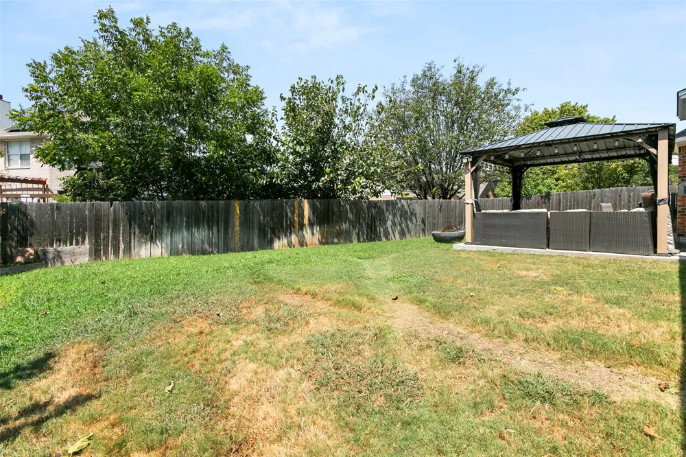 8641 Shadow Trace Drive Fort Worth, TX 76244