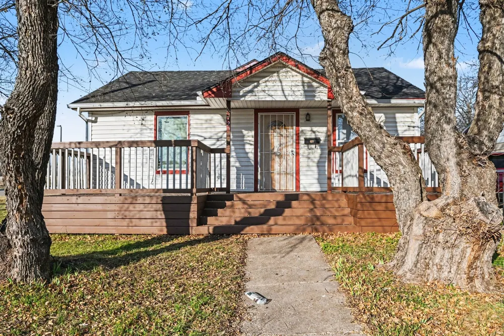 3720 Stanley Avenue Fort Worth, TX 76110