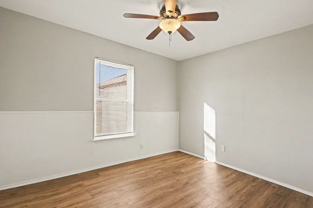3720 Stanley Avenue Fort Worth, TX 76110