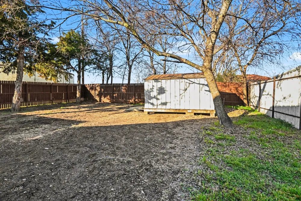 3720 Stanley Avenue Fort Worth, TX 76110