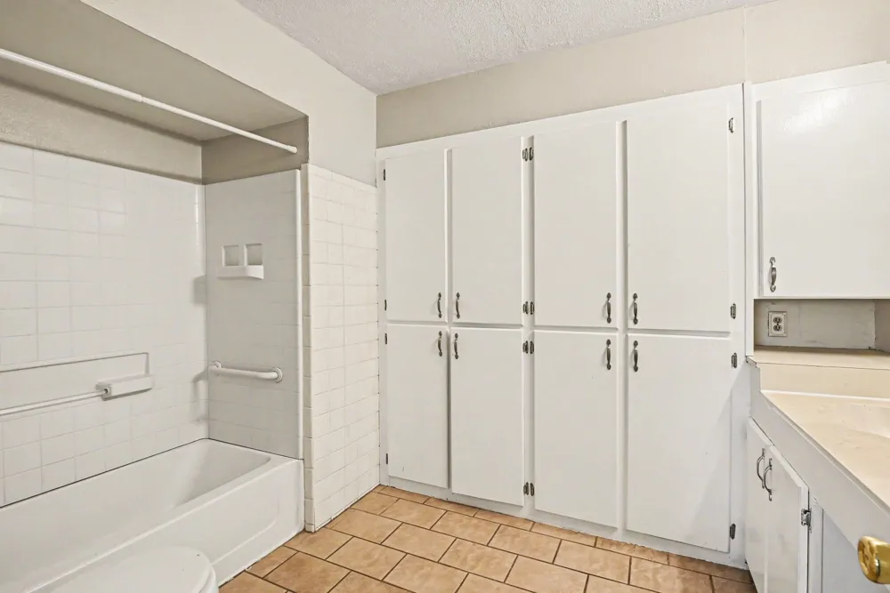 3720 Stanley Avenue Fort Worth, TX 76110