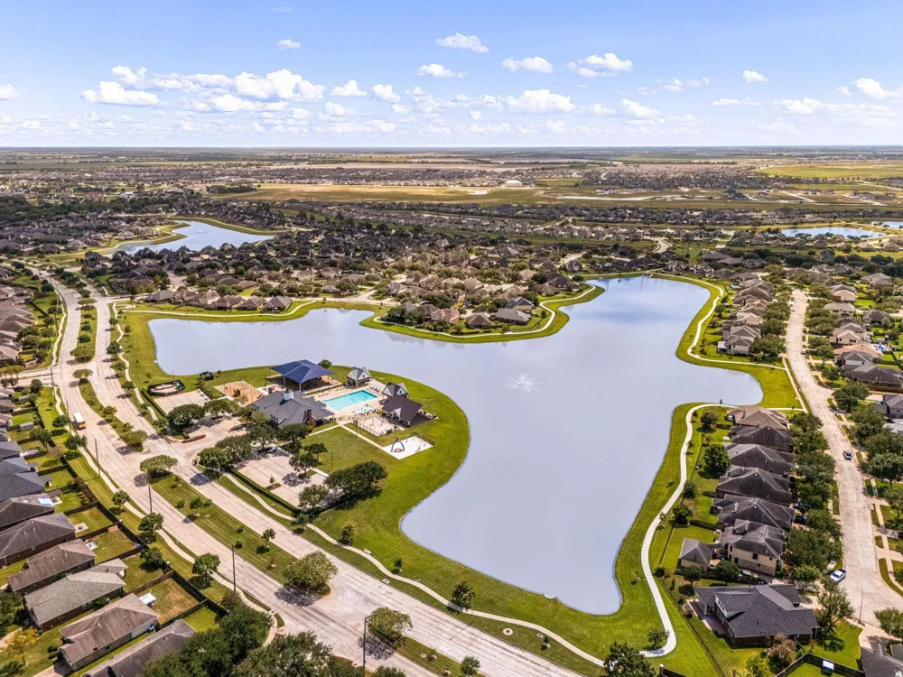 9418 Mcdowell Drive Rosenberg, TX 77469