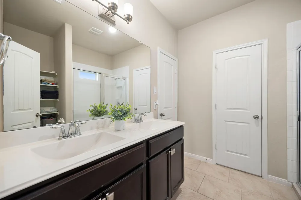 9418 Mcdowell Drive Rosenberg, TX 77469