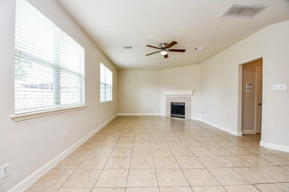 2707 Silk Tree Lane Katy, TX 77449