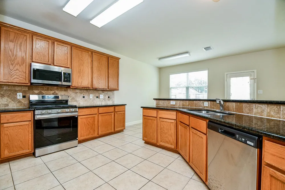 2707 Silk Tree Lane Katy, TX 77449