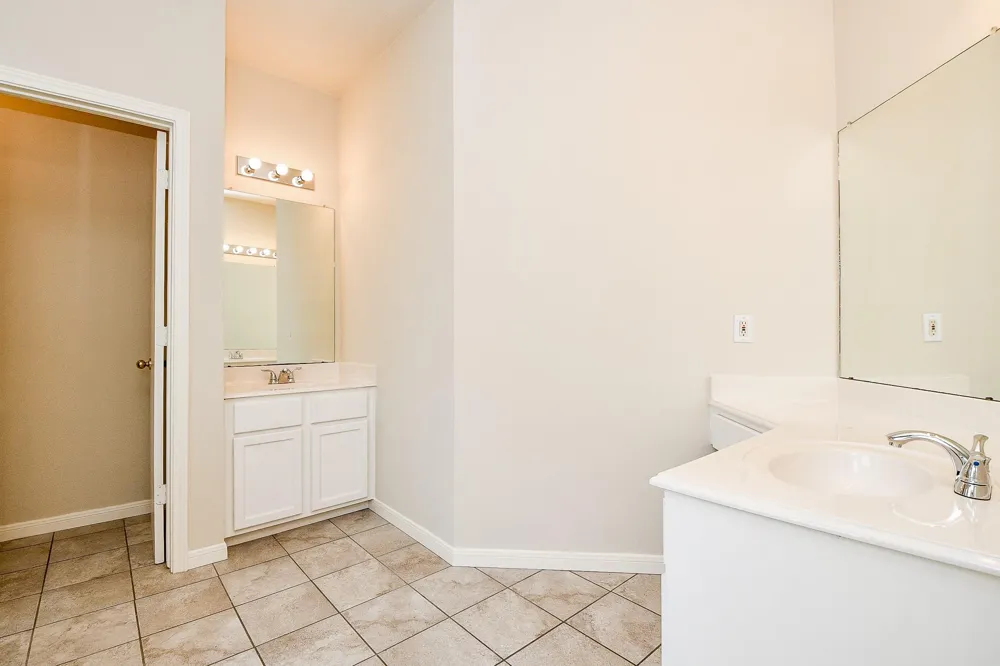 2707 Silk Tree Lane Katy, TX 77449