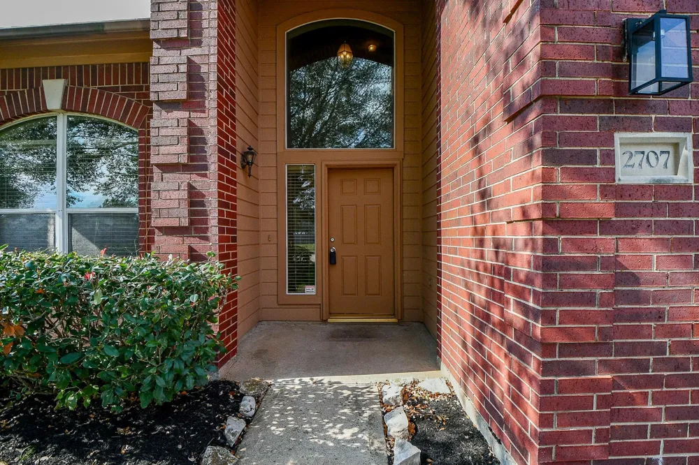 2707 Silk Tree Lane Katy, TX 77449