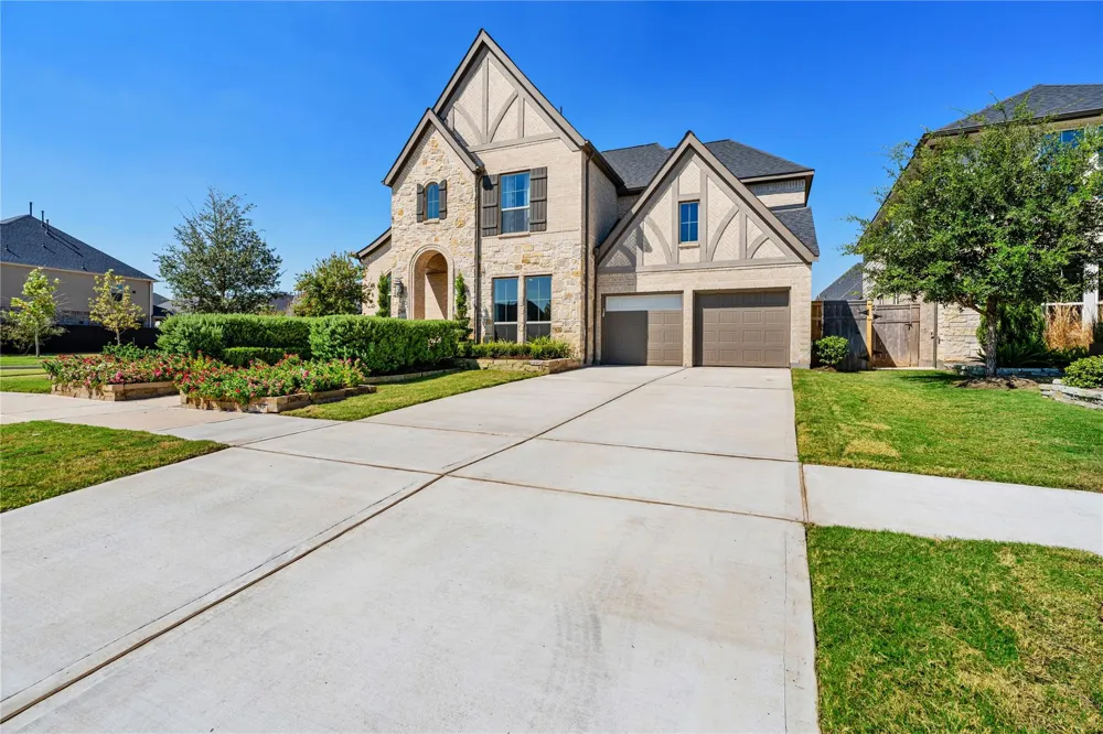 28618 Casen Ranch Lane Fulshear, TX 77441