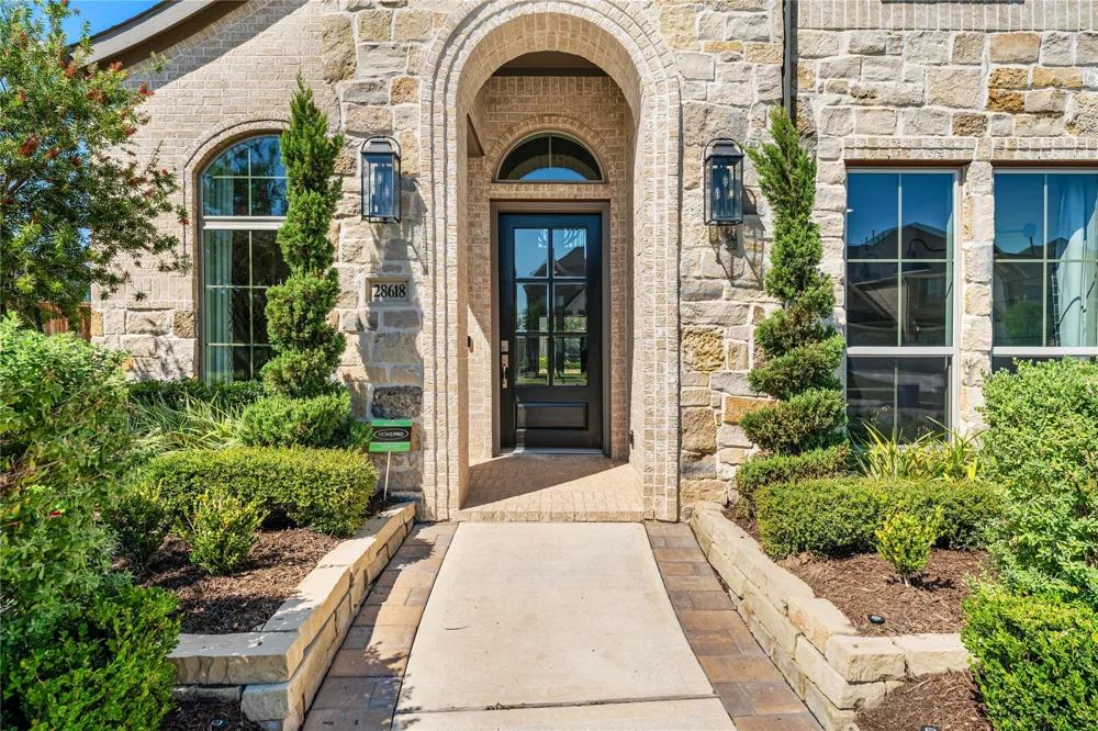 28618 Casen Ranch Lane Fulshear, TX 77441