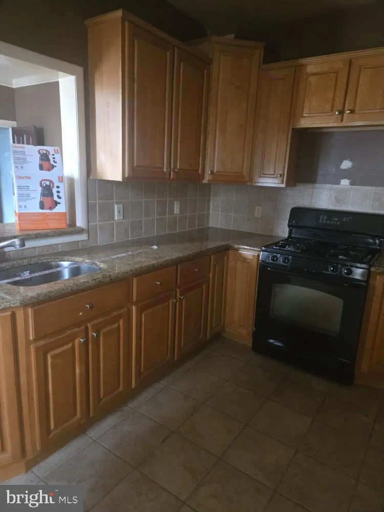 4614 MILNOR STREET Philadelphia, PA 19137