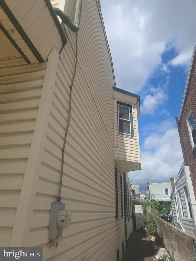 4614 MILNOR STREET Philadelphia, PA 19137