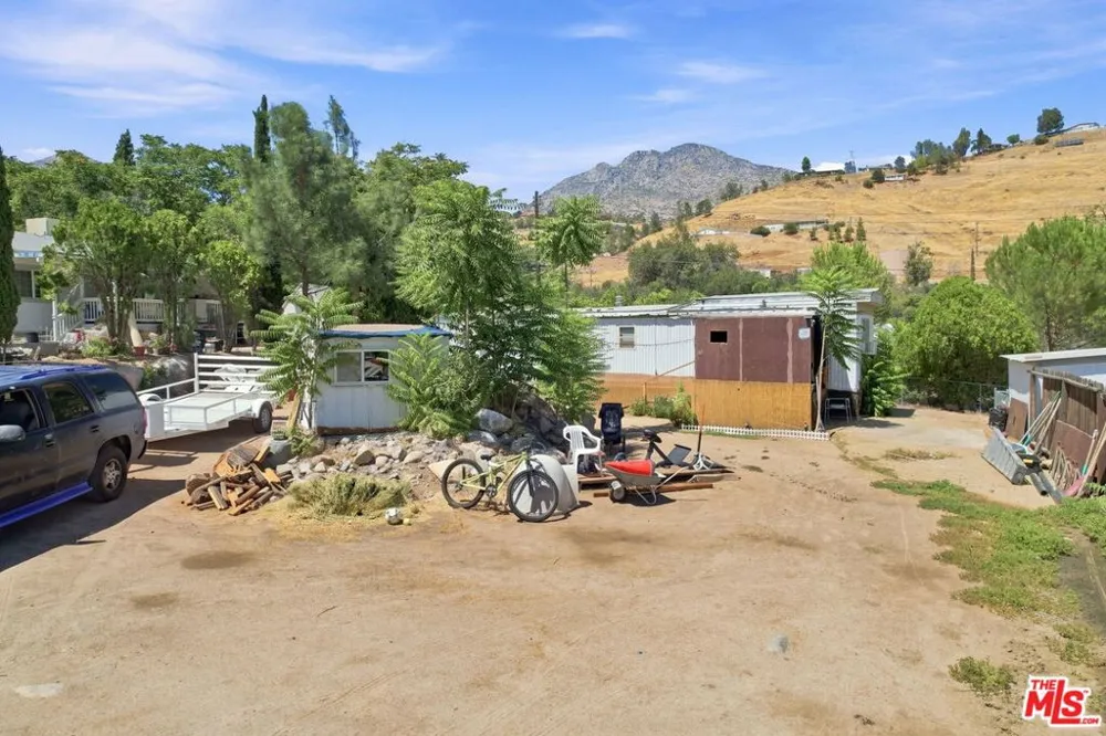29 Margie Lane Wofford Heights, CA 93285