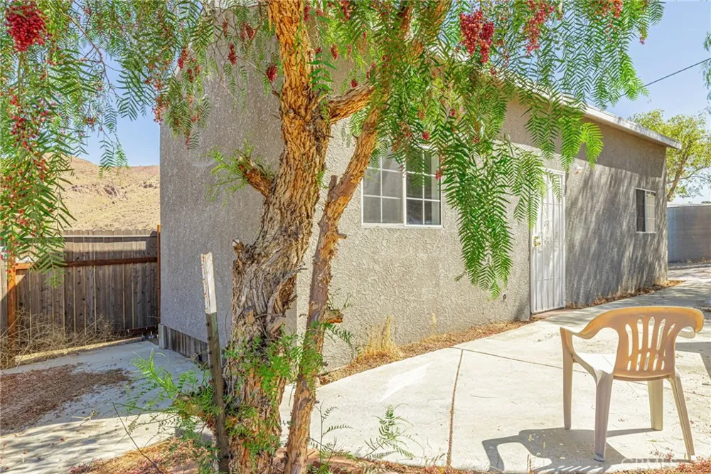 510 E Soledad Pass Palmdale, CA 93550