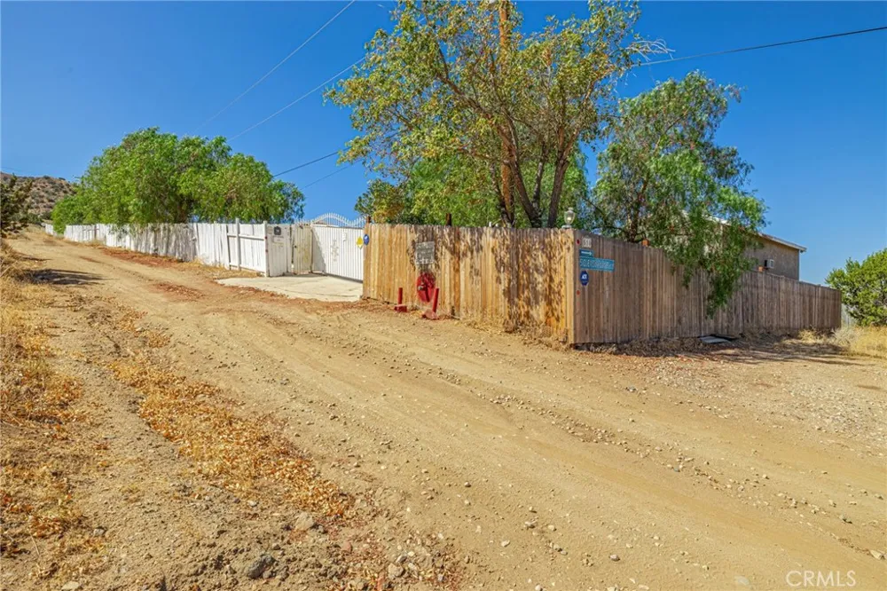 510 E Soledad Pass Palmdale, CA 93550