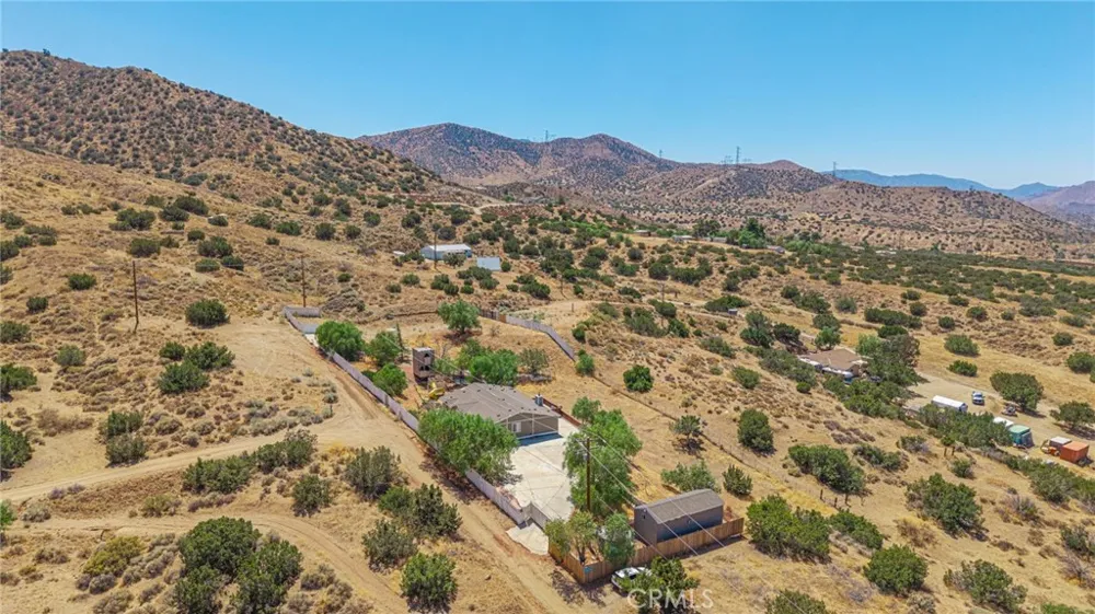 510 E Soledad Pass Palmdale, CA 93550