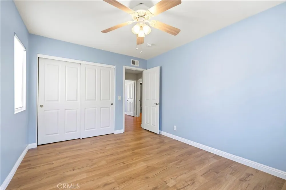 26085 Salinger Stevenson Ranch, CA 91381