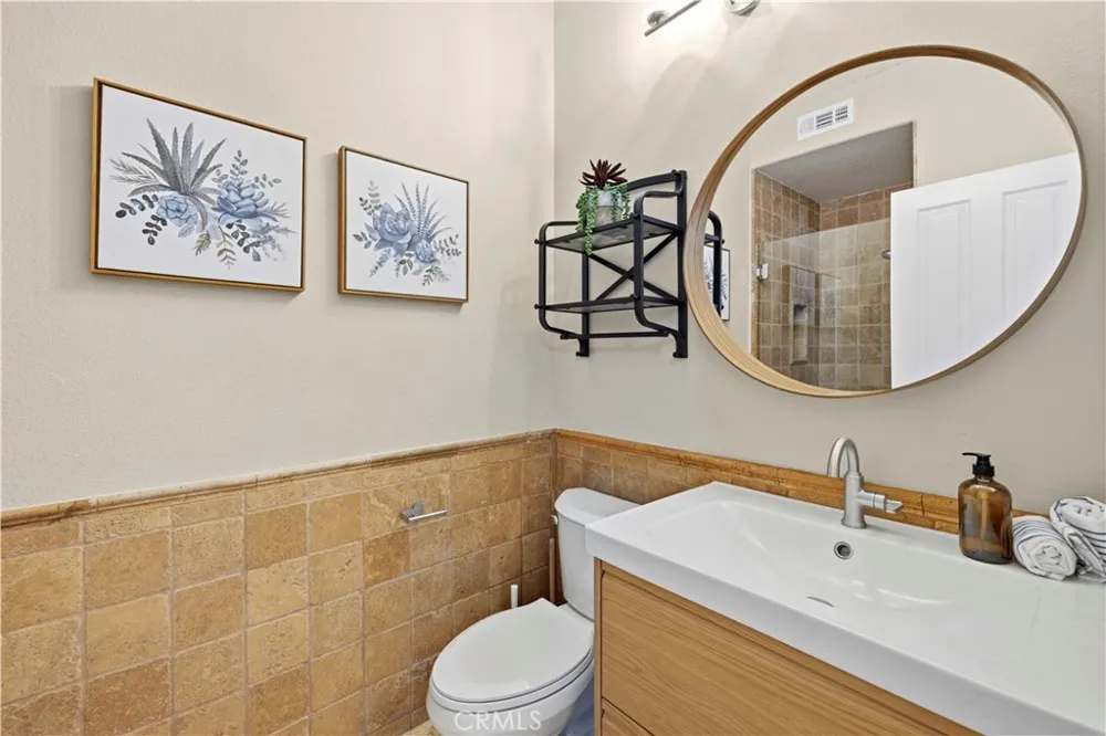 26085 Salinger Stevenson Ranch, CA 91381