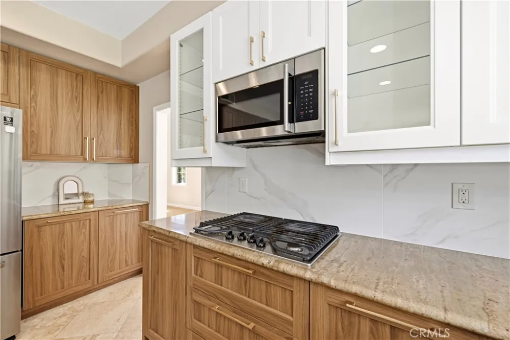 26085 Salinger Stevenson Ranch, CA 91381