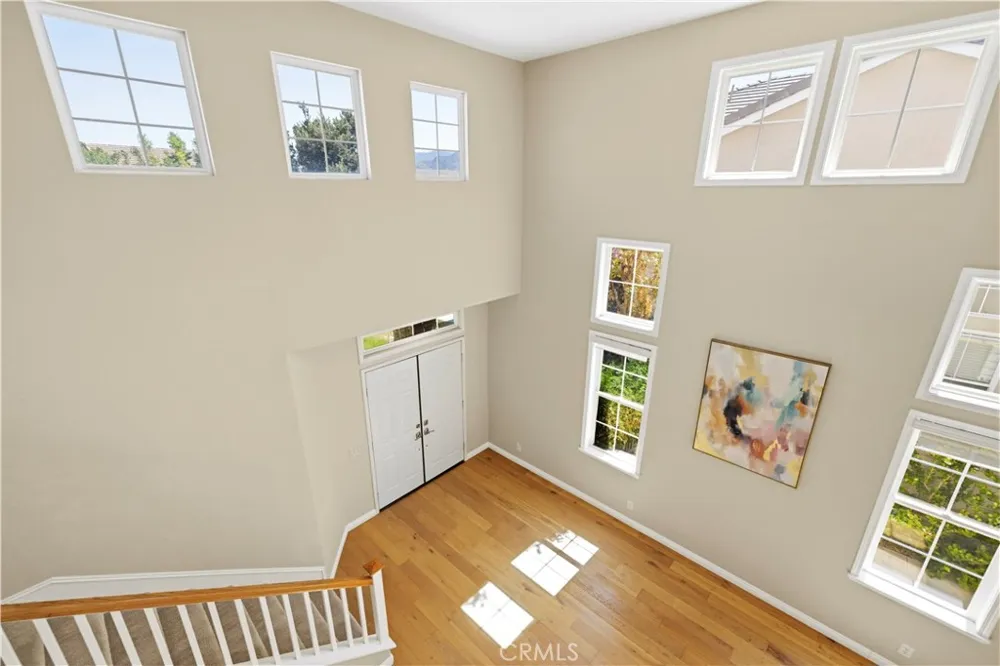 26085 Salinger Stevenson Ranch, CA 91381