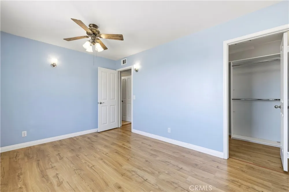 26085 Salinger Stevenson Ranch, CA 91381