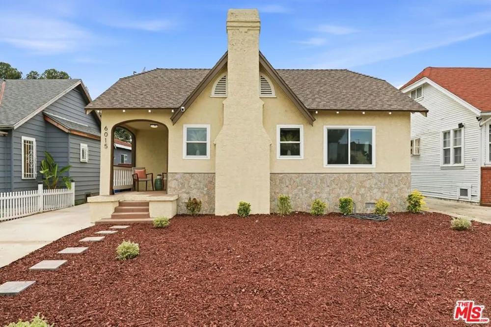 6015 Keniston Avenue Los Angeles, CA 90043