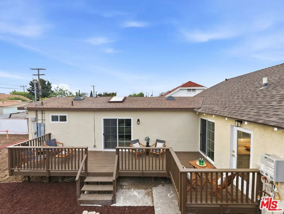 6015 Keniston Avenue Los Angeles, CA 90043