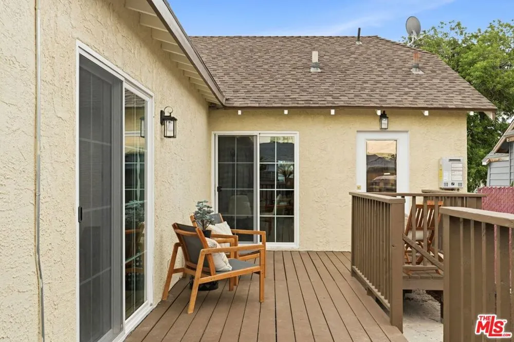 6015 Keniston Avenue Los Angeles, CA 90043