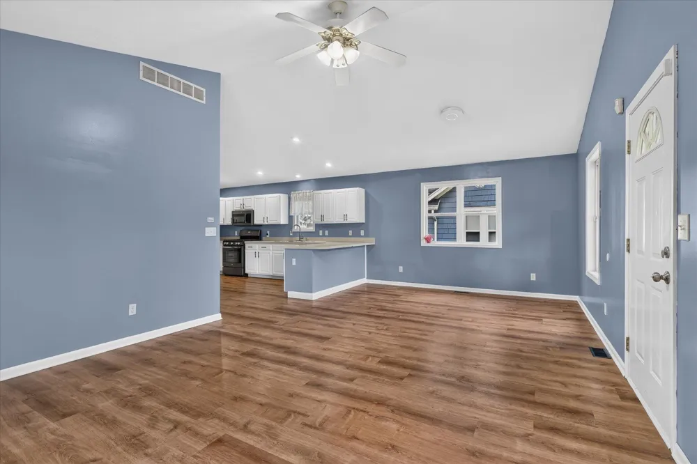 1105 Hazen Street SE Grand Rapids, MI 49507