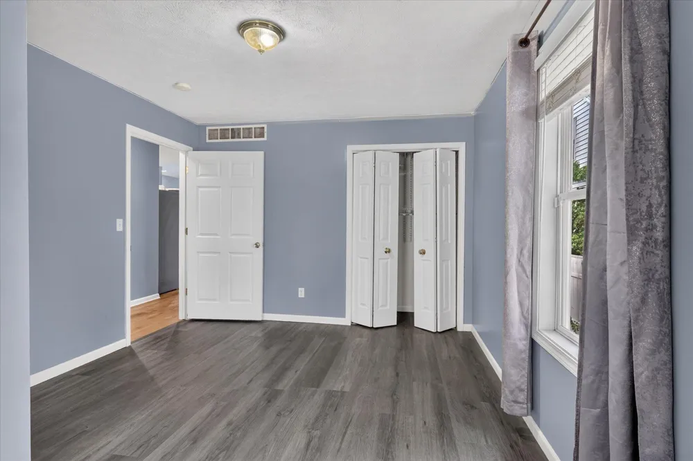 1105 Hazen Street SE Grand Rapids, MI 49507