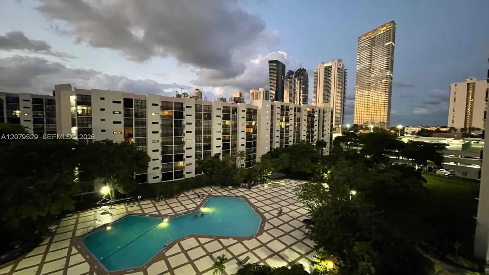16919 Bay Rd #703 Sunny Isles Beach, FL 33160