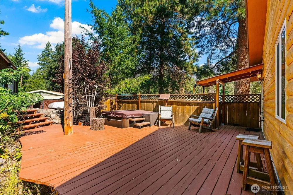150 Pine Cliffs Drive Naches, WA 98937