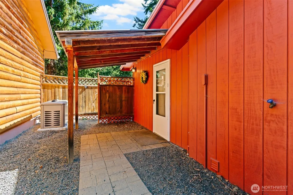 150 Pine Cliffs Drive Naches, WA 98937