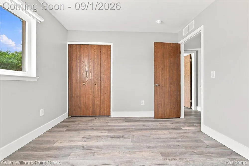 31842 Kelly Road #3 Roseville City, MI 48066