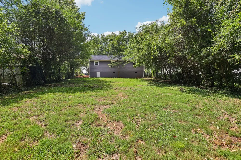 213 Creekside Dr Clarksville, TN 37042