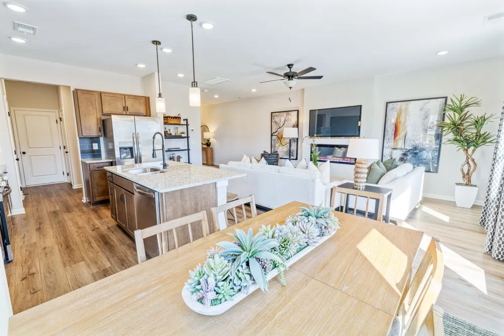 127 Yarrow Loop Clarksville, TN 37043