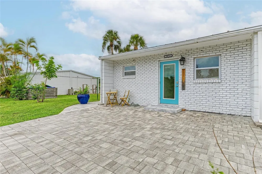 707 SAINT JUDES DRIVE S #1 Longboat Key, FL 34228
