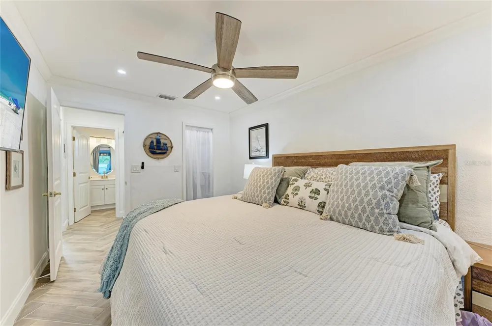707 SAINT JUDES DRIVE S #1 Longboat Key, FL 34228