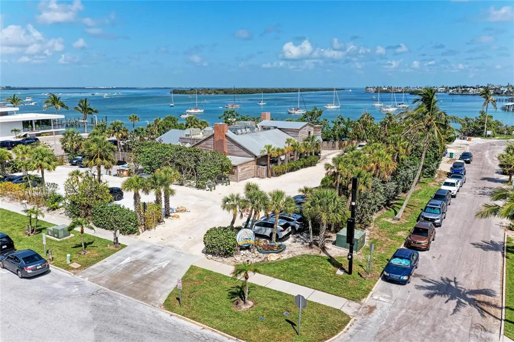 707 SAINT JUDES DRIVE S #1 Longboat Key, FL 34228