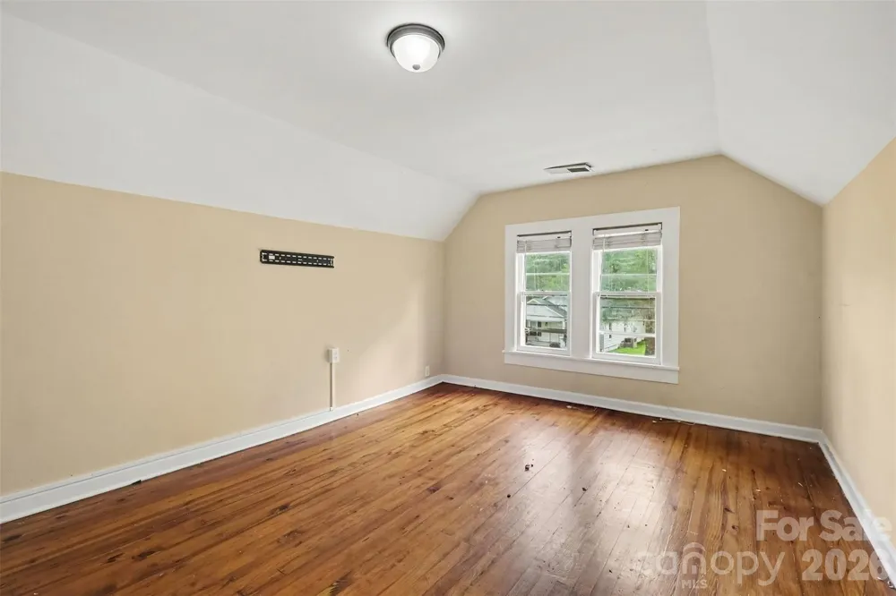 126 E Division Avenue East Spencer, NC 28144